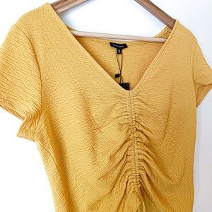 DYNAMITE Chandail VNeck Crop with Ruching BNWT